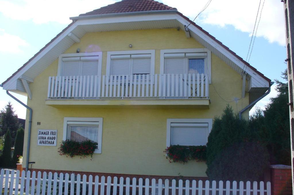 Hotel Györgyi Haus Bük Exterior foto
